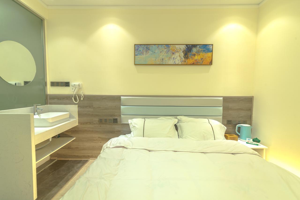 Wonder Youth Hostel Nanning Exterior foto